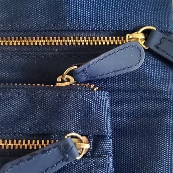 Martha Stewart Office Set 2 Navy Double Zipper Pouches - Picture 3 of 6